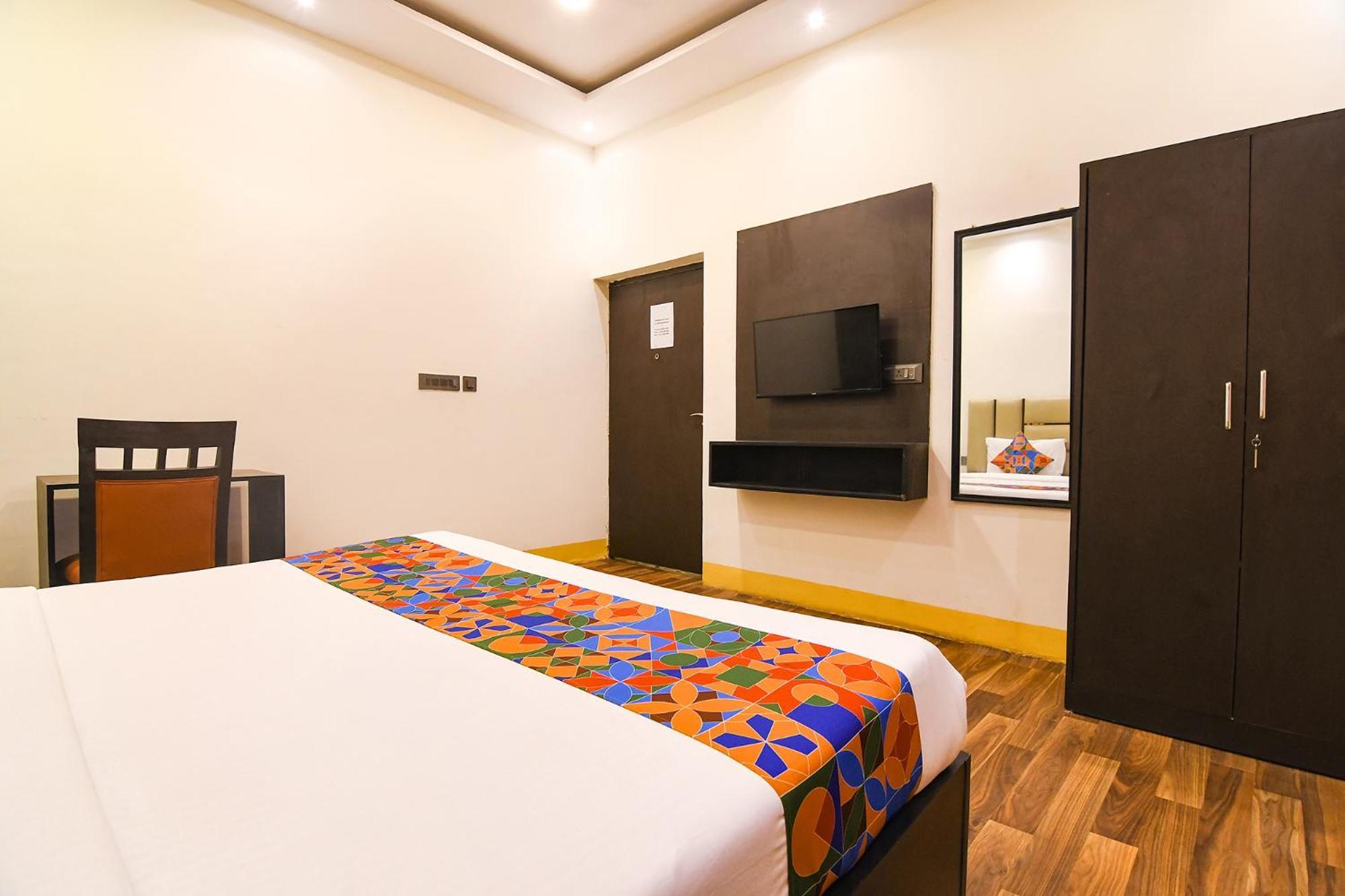 Kgf Hotel